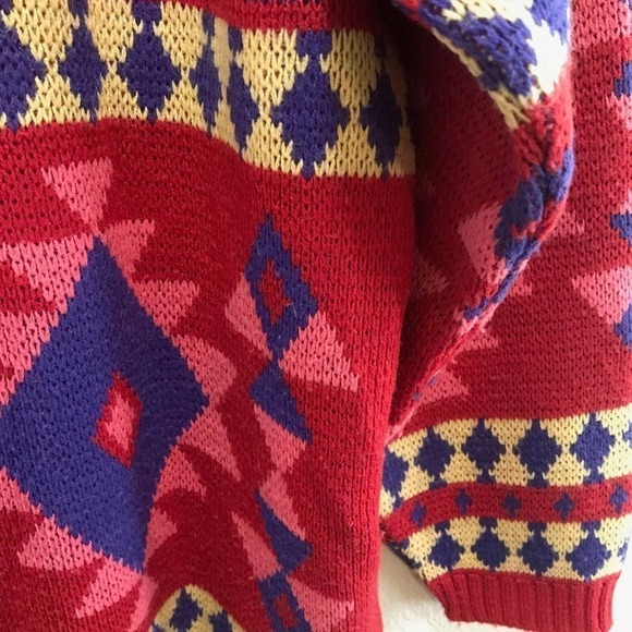Michael Carrie Vtg 80's Sweater S Red Pink Shoulder Pad Bold Tribal Geometric - Picture 8 of 9